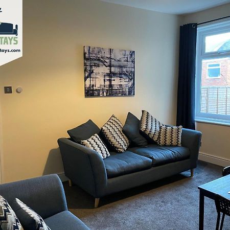 גטשהד Howe - Newly Refurbished 2 Bedroom Flat Free Parking מראה חיצוני תמונה